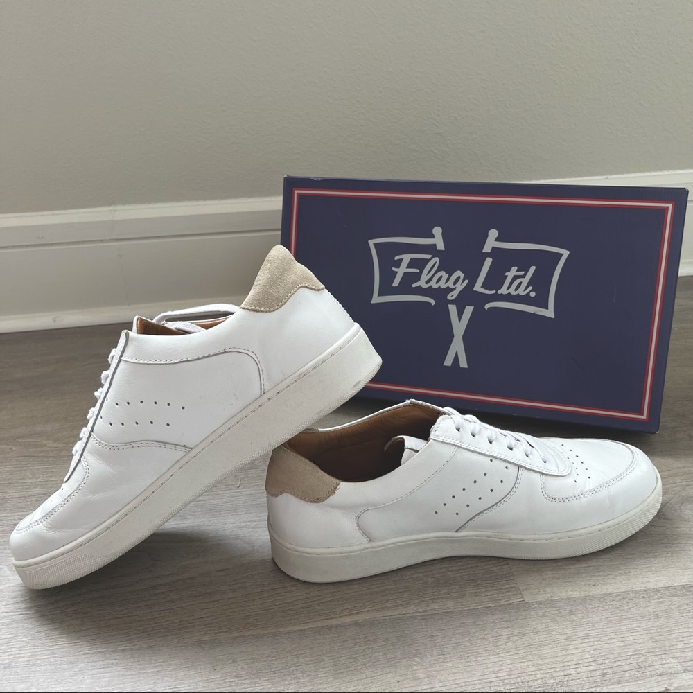 Men’s White Leather Sneakers